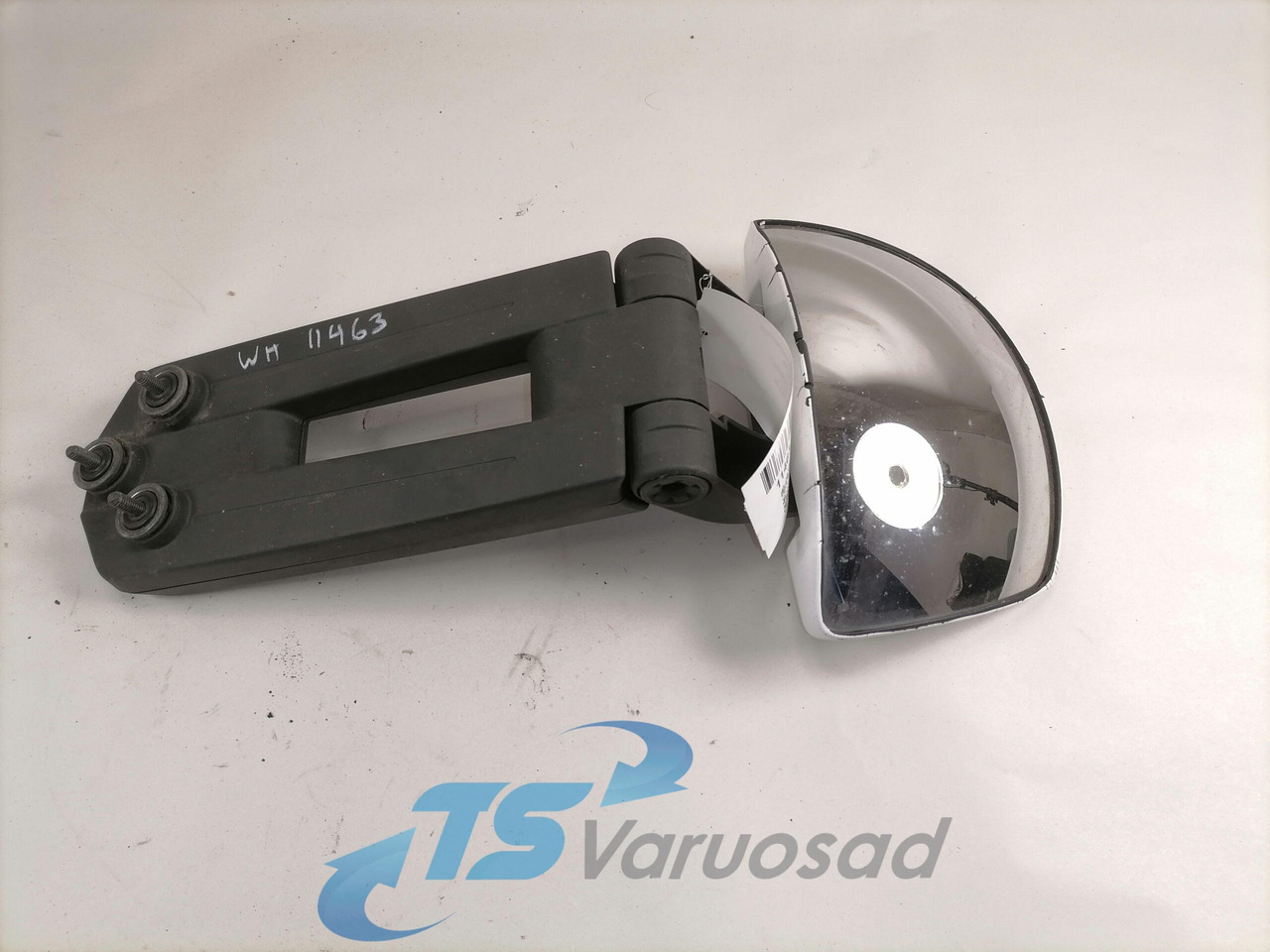 Volvo Allavaatepeegel 84004927 - Visszapillantó tükör - Teherautó: 1 kép. Volvo Allavaatepeegel 84004927 - Visszapillantó tükör - Teherautó: 1 kép.