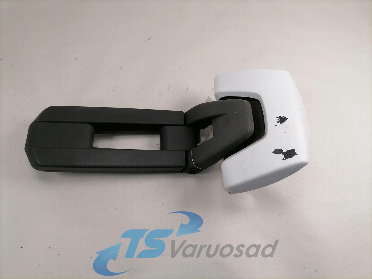Volvo Allavaatepeegel 84004927 - Visszapillantó tükör - Teherautó: 2 kép. Volvo Allavaatepeegel 84004927 - Visszapillantó tükör - Teherautó: 2 kép.