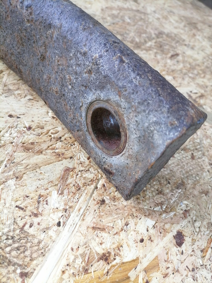 Volvo Anti-roll bar 20443075 - Stabilizátor rúd - Teherautó: 3 kép. Volvo Anti-roll bar 20443075 - Stabilizátor rúd - Teherautó: 3 kép.