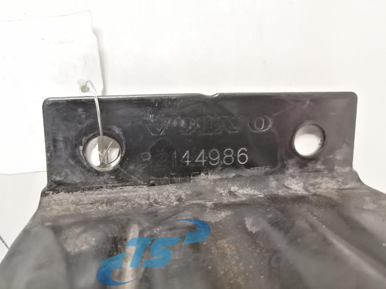 Volvo Astmelaua kandur 82144986 - Lépcső - Teherautó: 3 kép. Volvo Astmelaua kandur 82144986 - Lépcső - Teherautó: 3 kép.