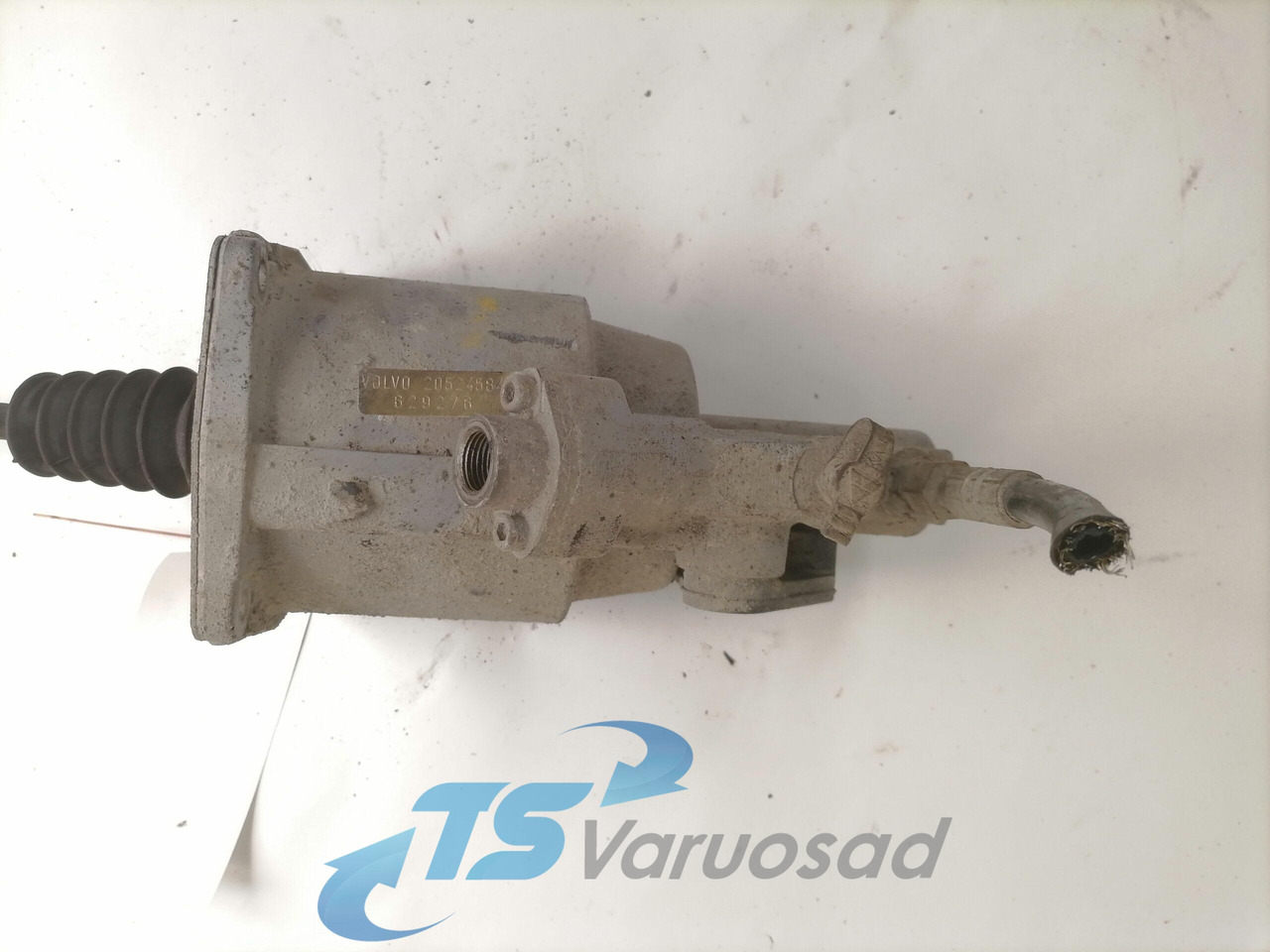Volvo Clutch control 20524584 - Kuplung és alkatrészek - Teherautó: 2 kép. Volvo Clutch control 20524584 - Kuplung és alkatrészek - Teherautó: 2 kép.