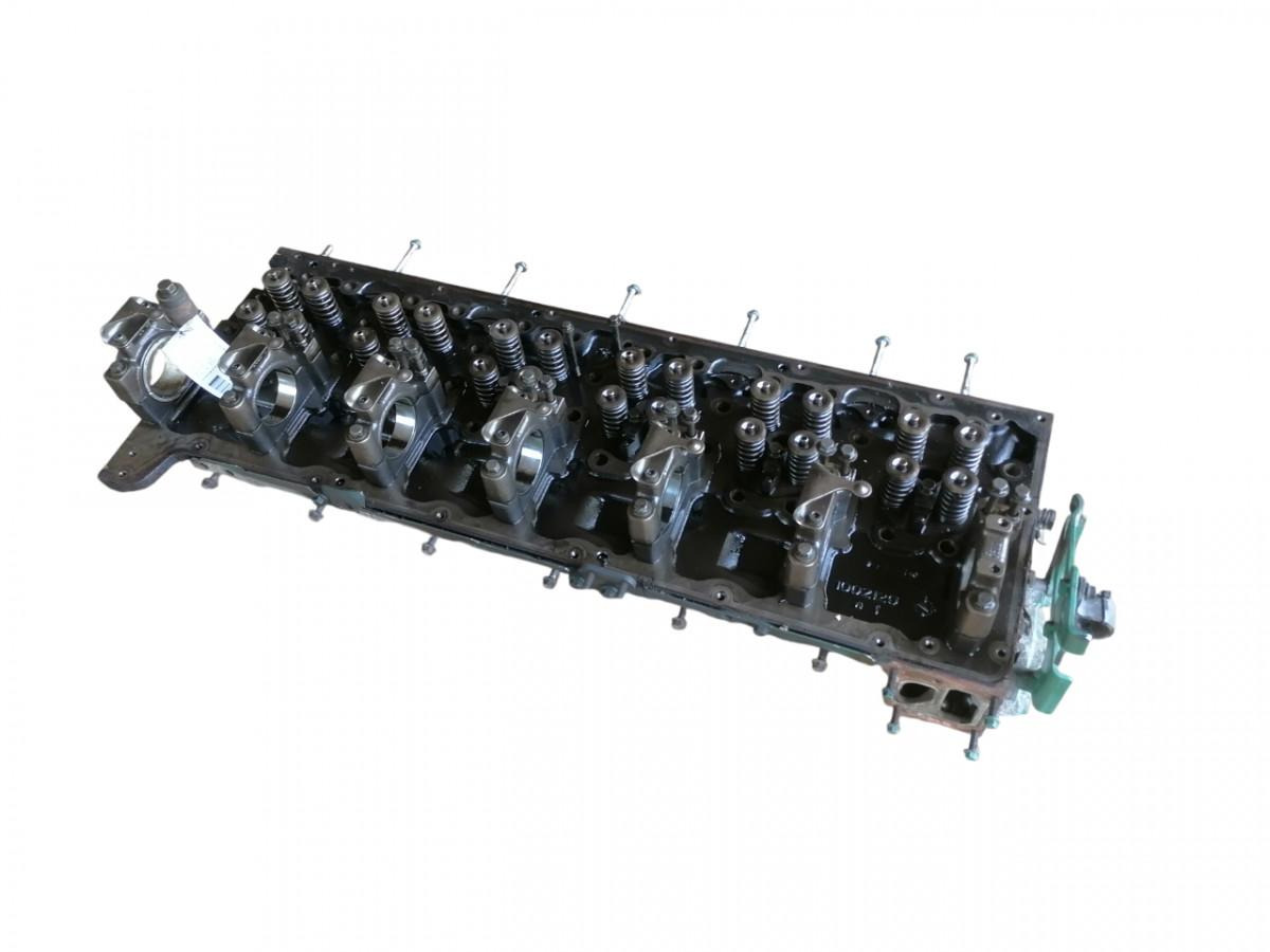 Volvo Cylinder head 21754367 - Motor fej - Teherautó: 1 kép. Volvo Cylinder head 21754367 - Motor fej - Teherautó: 1 kép.