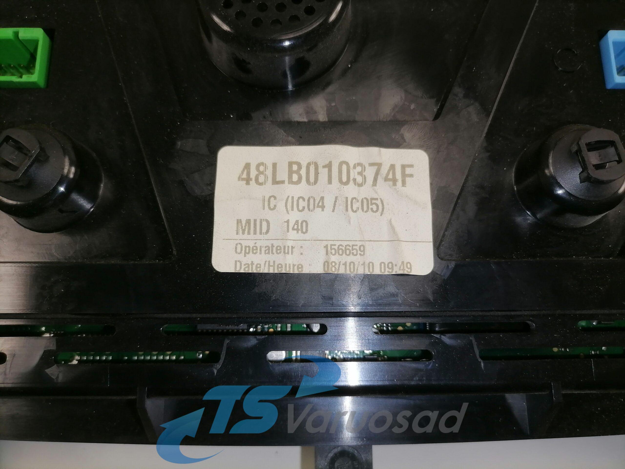 Volvo Dashboard 21375853 - Műszerfal - Teherautó: 4 kép. Volvo Dashboard 21375853 - Műszerfal - Teherautó: 4 kép.