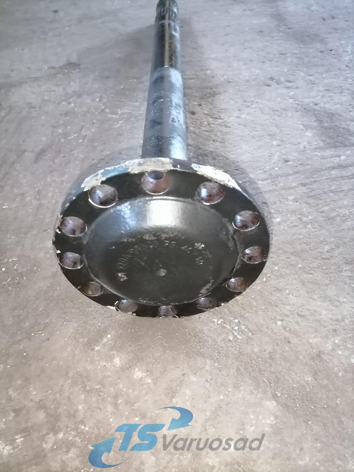 Volvo Drive shaft 1524628 - Féltengely - Teherautó: 2 kép. Volvo Drive shaft 1524628 - Féltengely - Teherautó: 2 kép.