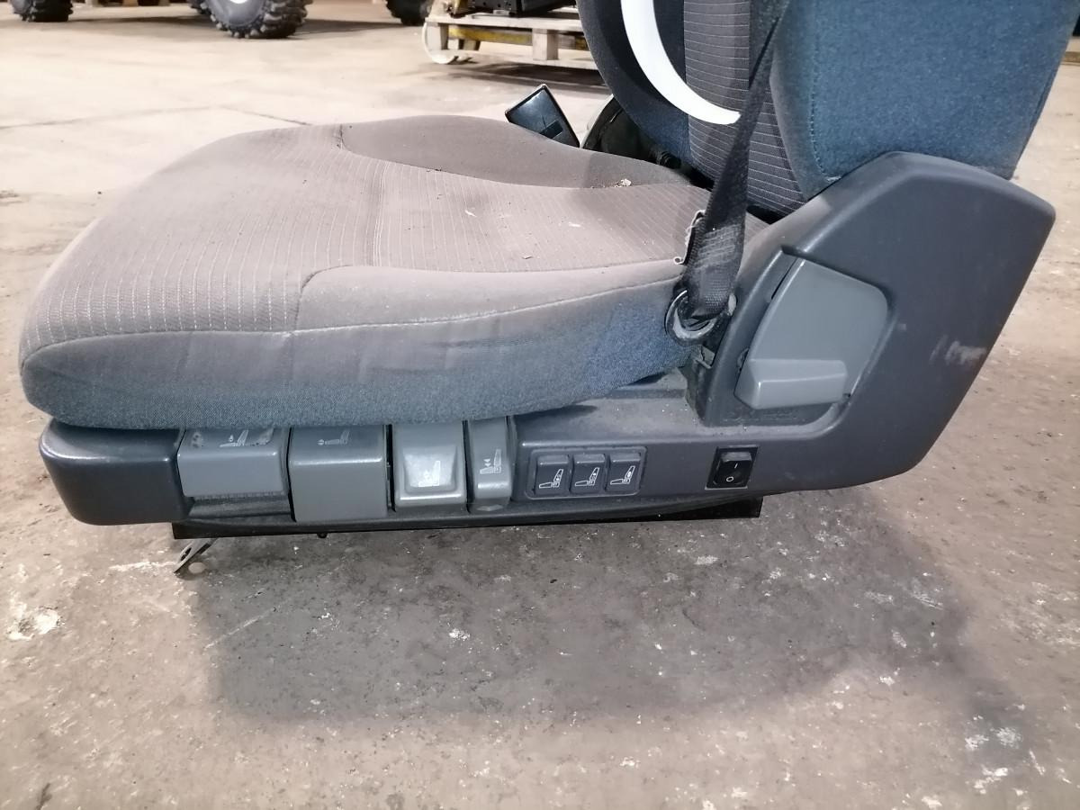 Volvo Driver seat 20862624 - Ülés - Teherautó: 5 kép. Volvo Driver seat 20862624 - Ülés - Teherautó: 5 kép.