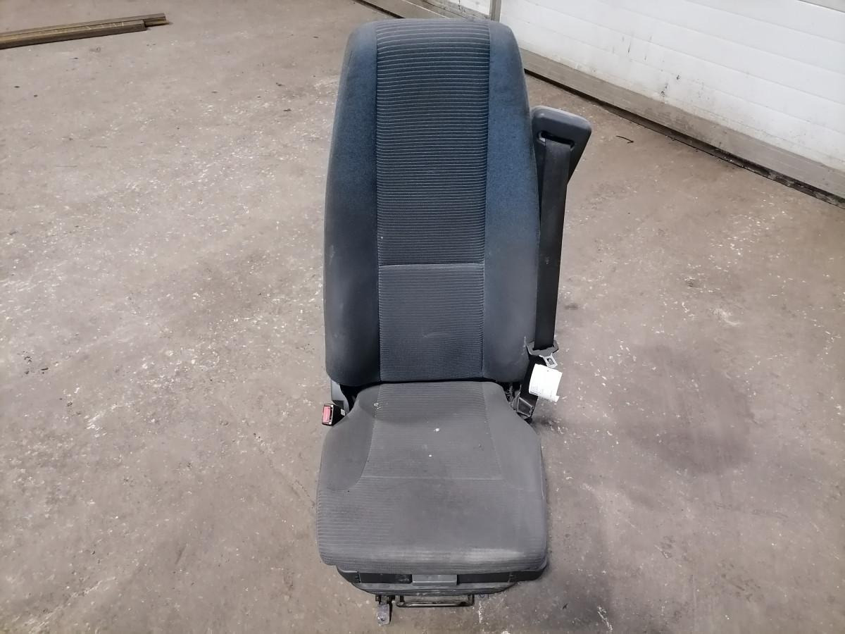 Volvo Driver seat 20862624 - Ülés - Teherautó: 3 kép. Volvo Driver seat 20862624 - Ülés - Teherautó: 3 kép.