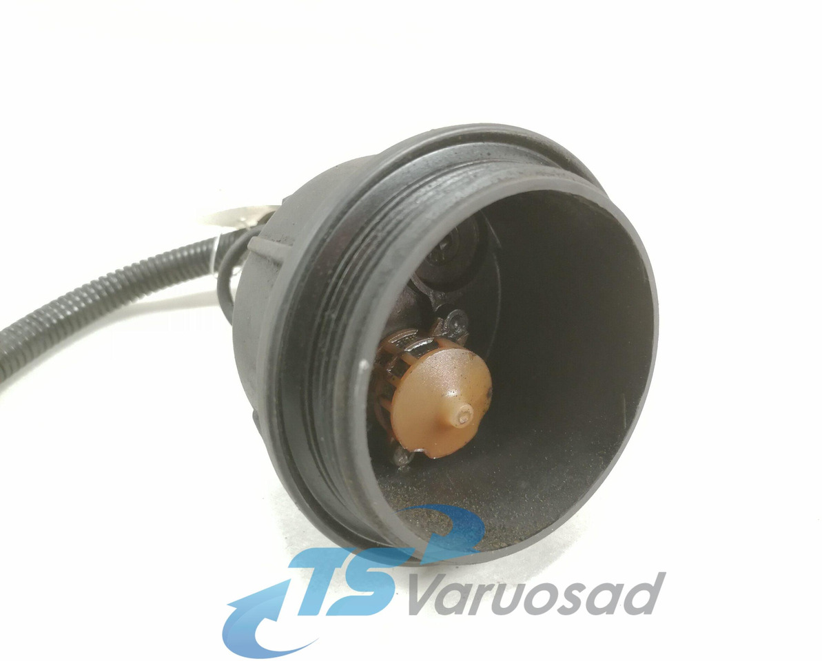 Volvo Fuel separator 20869391 - Üzemanyagszűrő - Teherautó: 2 kép. Volvo Fuel separator 20869391 - Üzemanyagszűrő - Teherautó: 2 kép.