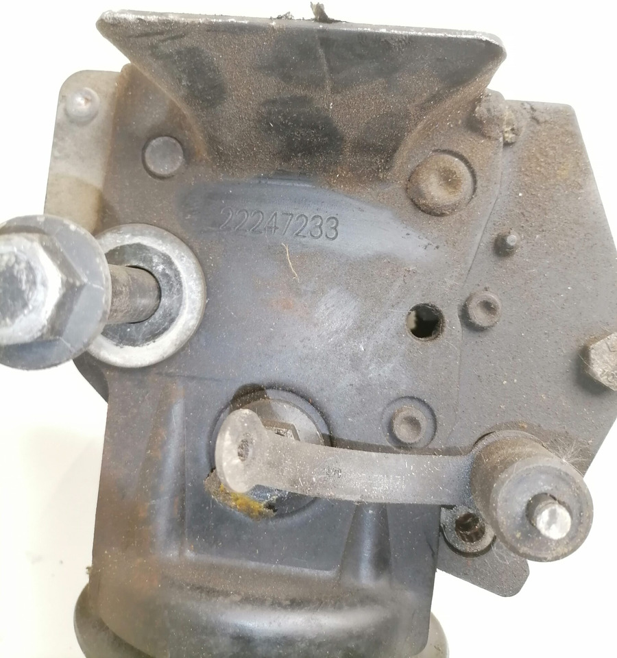 Volvo Kabiini lukusti 22247233 - Fülke felfüggesztés - Teherautó: 4 kép. Volvo Kabiini lukusti 22247233 - Fülke felfüggesztés - Teherautó: 4 kép.