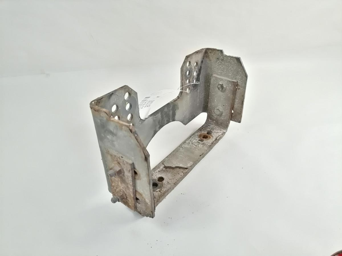 Volvo Kardaani tugilaagri kandur 21553325 - Kardántengely - Teherautó: 3 kép. Volvo Kardaani tugilaagri kandur 21553325 - Kardántengely - Teherautó: 3 kép.