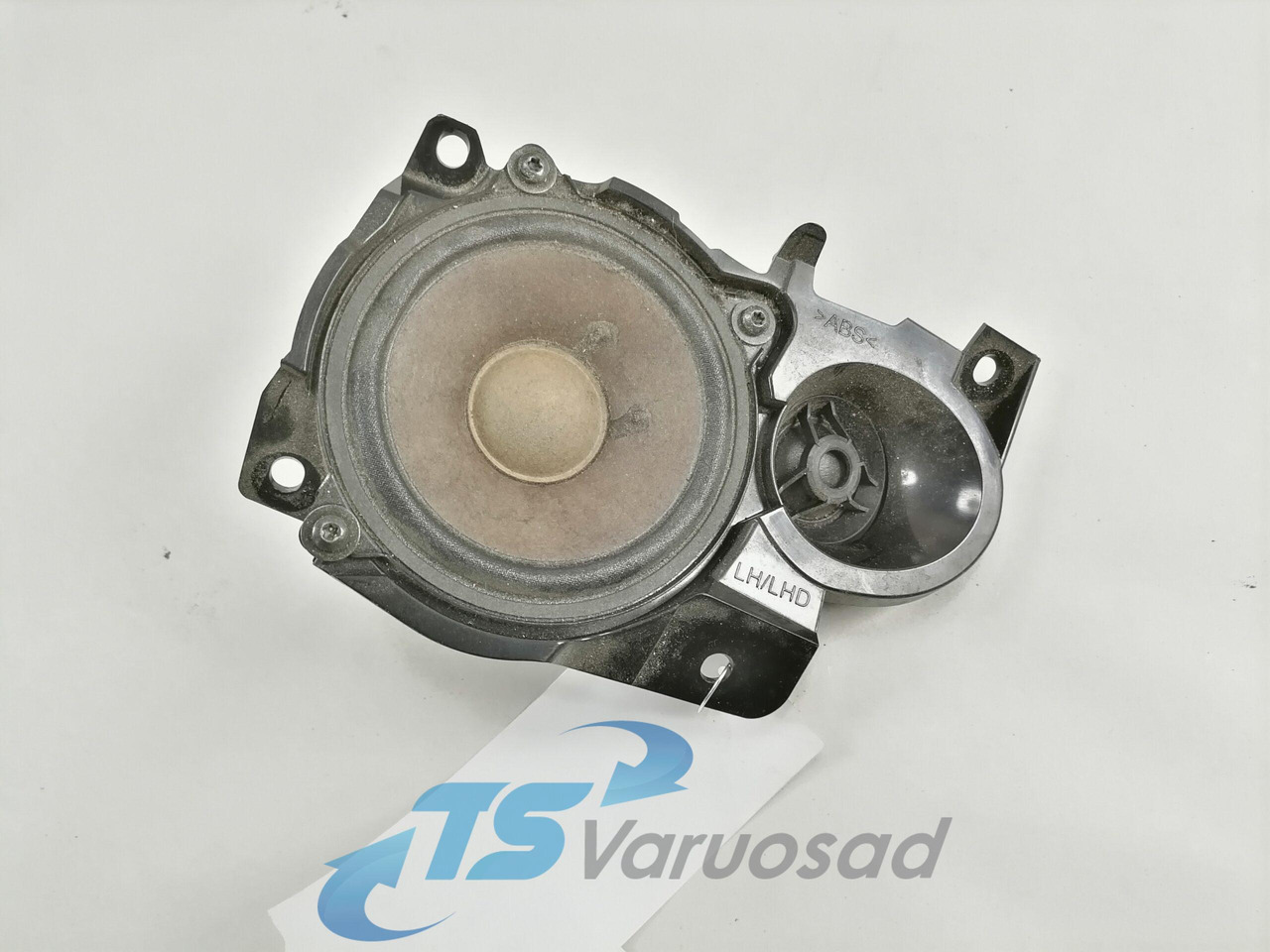 Volvo Kõlar 21206765 - Fülke és belső tér - Teherautó: 1 kép. Volvo Kõlar 21206765 - Fülke és belső tér - Teherautó: 1 kép.