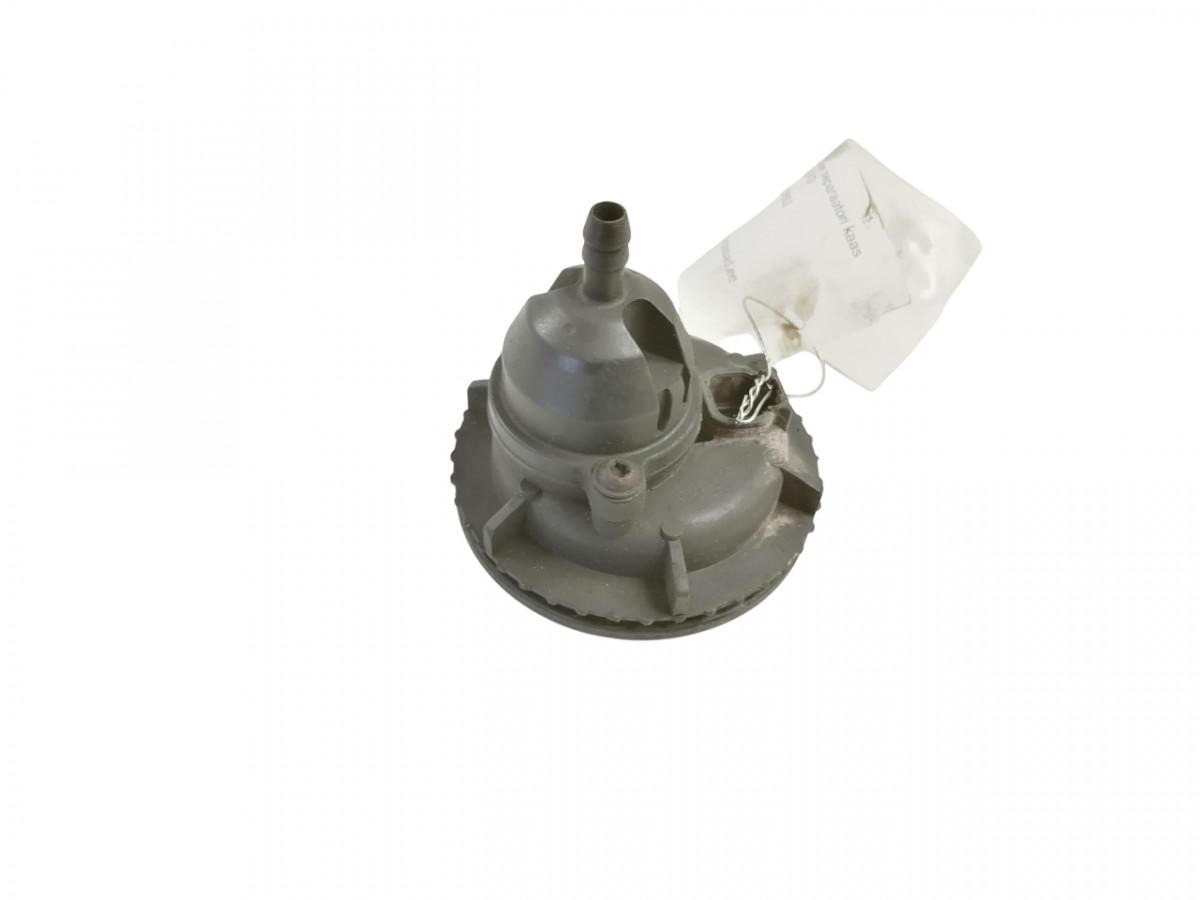 Volvo Kütuse separaatori kaas 21762862 - Üzemanyagszűrő - Teherautó: 1 kép. Volvo Kütuse separaatori kaas 21762862 - Üzemanyagszűrő - Teherautó: 1 kép.