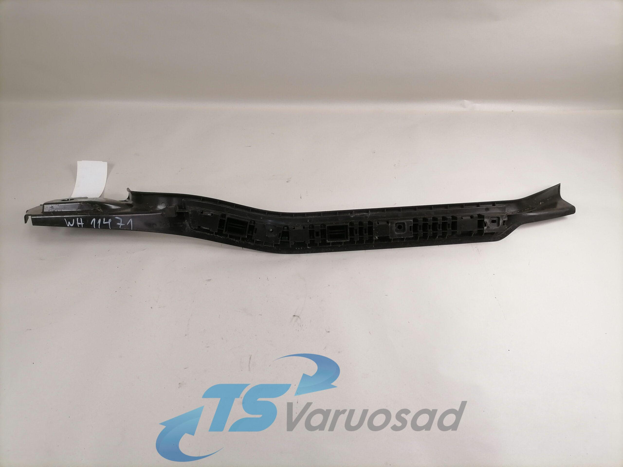 Volvo Lävepaku kate 82212693 - Univerzális alkatrész - Teherautó: 2 kép. Volvo Lävepaku kate 82212693 - Univerzális alkatrész - Teherautó: 2 kép.