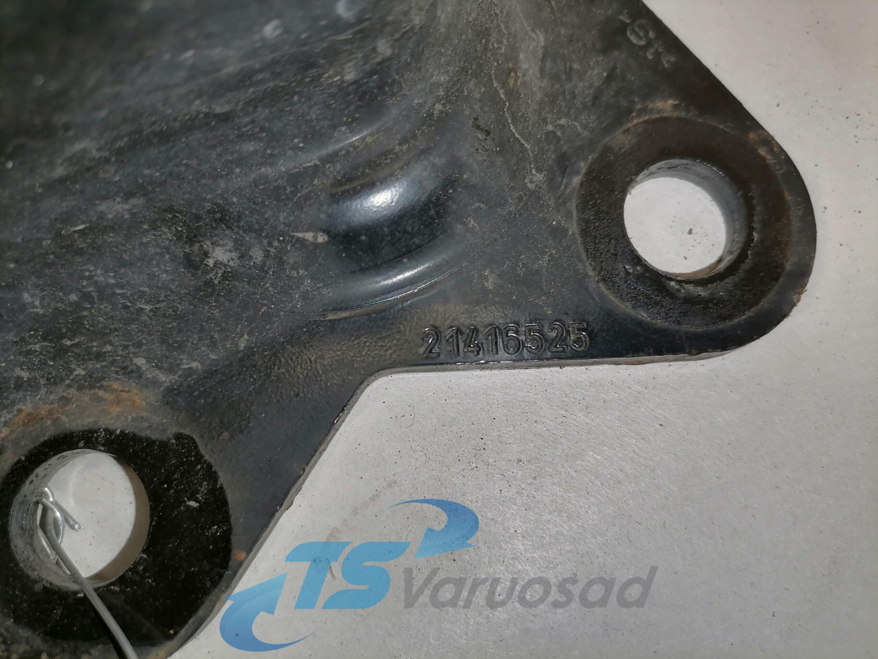 Volvo Mootoripadi 21416525 - Motor és alkatrészek - Teherautó: 3 kép. Volvo Mootoripadi 21416525 - Motor és alkatrészek - Teherautó: 3 kép.