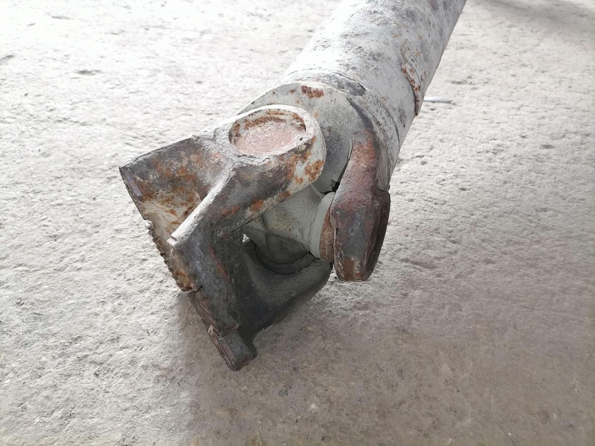 Volvo Propeller shaft 20735088 - Kardántengely - Teherautó: 4 kép. Volvo Propeller shaft 20735088 - Kardántengely - Teherautó: 4 kép.