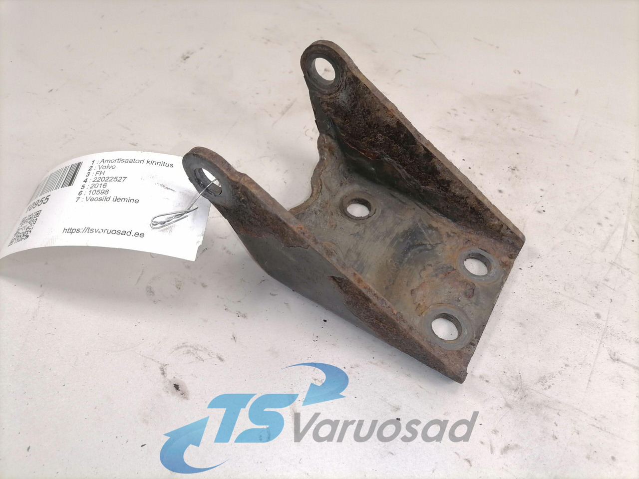 Volvo Shock absorber mounting 22022527 - Felfüggesztés - Teherautó: 3 kép. Volvo Shock absorber mounting 22022527 - Felfüggesztés - Teherautó: 3 kép.