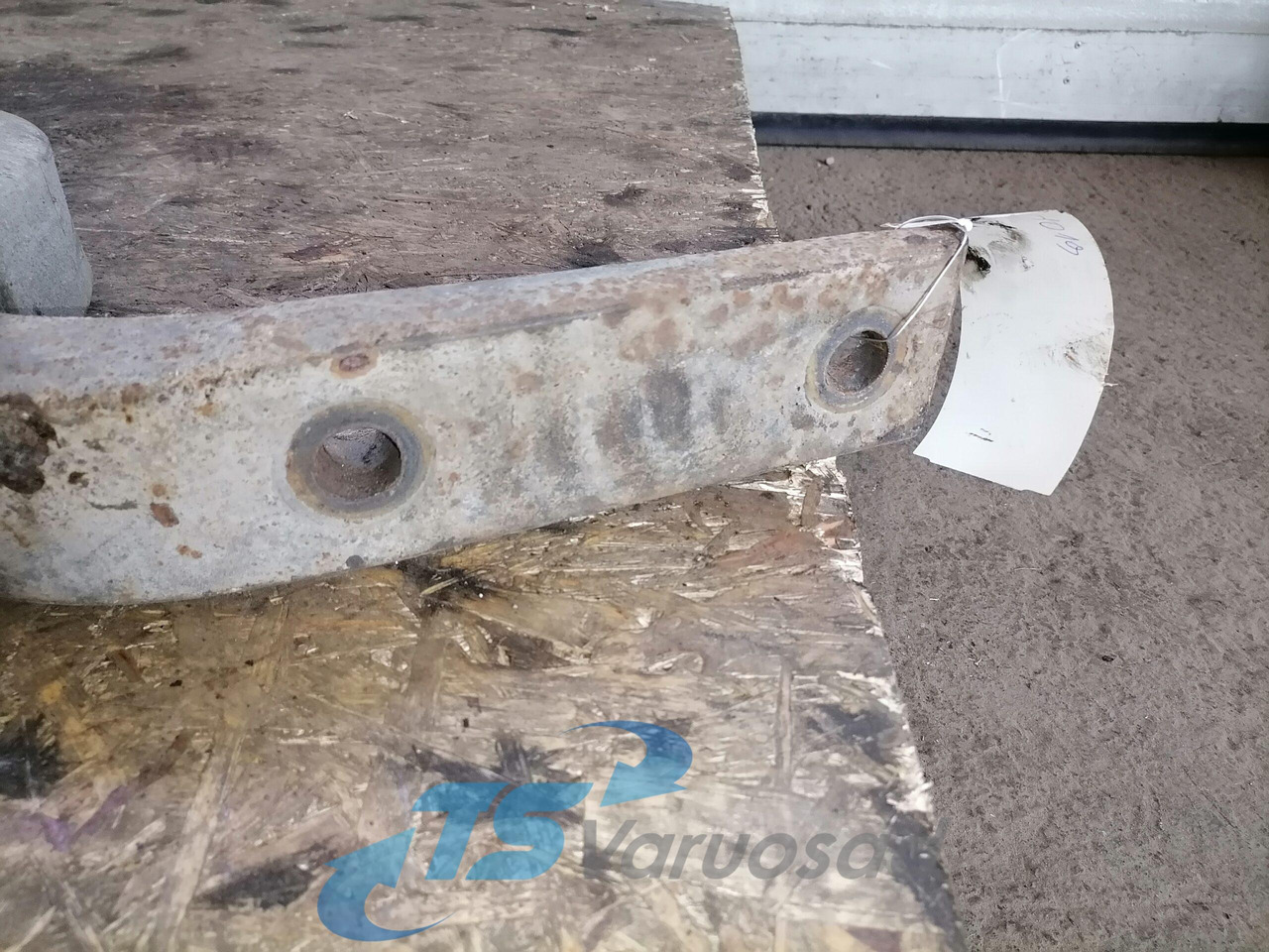 Volvo Spring 82250919 - Acélrugó - Teherautó: 2 kép. Volvo Spring 82250919 - Acélrugó - Teherautó: 2 kép.