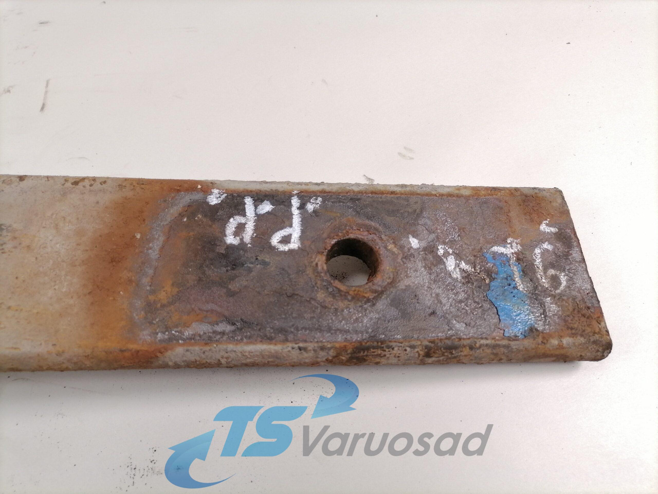 Volvo Spring 82250921 - Acélrugó - Teherautó: 3 kép. Volvo Spring 82250921 - Acélrugó - Teherautó: 3 kép.