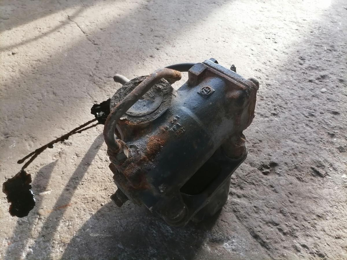 Volvo Steering box 20901108 - Kormánymű - Teherautó: 2 kép. Volvo Steering box 20901108 - Kormánymű - Teherautó: 2 kép.