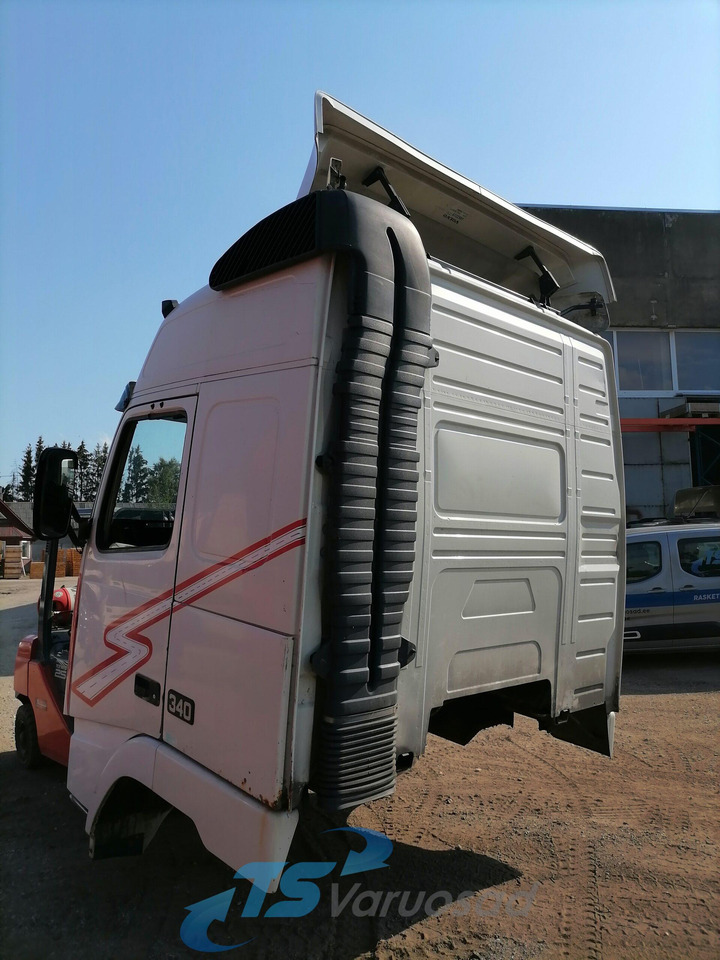 Volvo Volvo kabiin 3091788 - Fülke és belső tér - Teherautó: 3 kép. Volvo Volvo kabiin 3091788 - Fülke és belső tér - Teherautó: 3 kép.