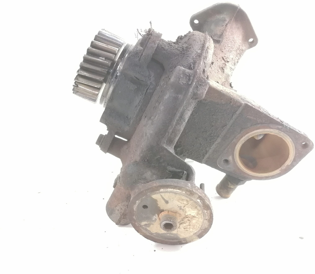 Volvo Water pump manifold / housing 8170312 - Hűtőfolyadék szivattyú - Teherautó: 1 kép. Volvo Water pump manifold / housing 8170312 - Hűtőfolyadék szivattyú - Teherautó: 1 kép.