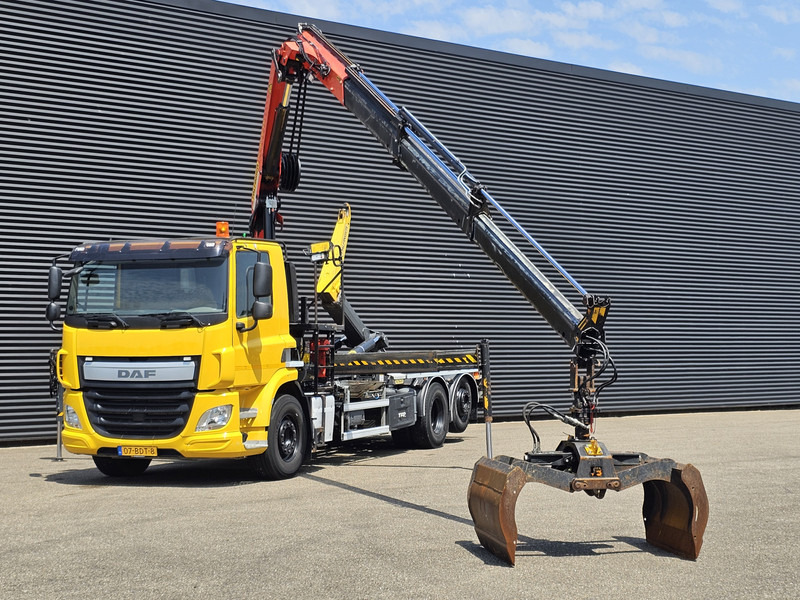 DAF CF 330 6x2-4 / PALFINGER CRANE + HOOKLIFT - Horgos rakodó teherautó, Darus autó: 5 kép. DAF CF 330 6x2-4 / PALFINGER CRANE + HOOKLIFT - Horgos rakodó teherautó, Darus autó: 5 kép.