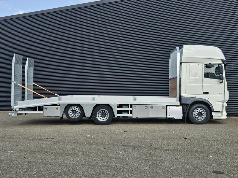 DAF XF 450 / OPRIJ - MACHINE TRANSPORT / 6x2 / EURO 6 - Vontató: 2 kép. DAF XF 450 / OPRIJ - MACHINE TRANSPORT / 6x2 / EURO 6 - Vontató: 2 kép.