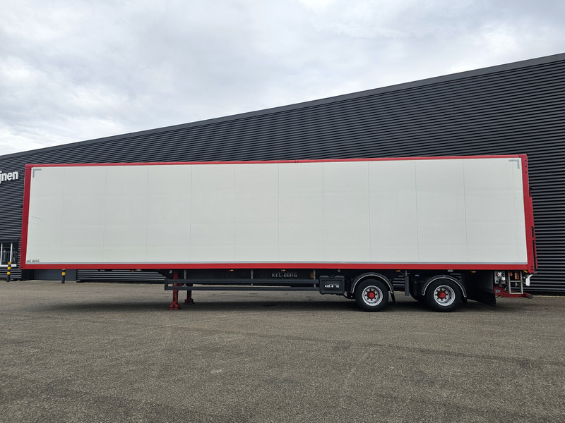 KEL-BERG STEERING AXLE / LIFT AXLE / TAIL LIFT - Félpótkocsi dobozos: 2 kép. KEL-BERG STEERING AXLE / LIFT AXLE / TAIL LIFT - Félpótkocsi dobozos: 2 kép.