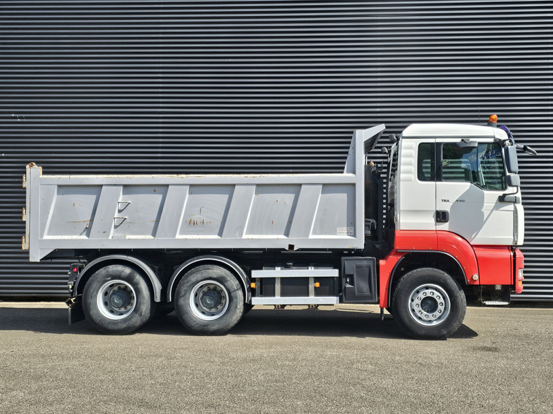 MAN TGA 26.440 6x4 / TIPPER - TRACTOR COMBI / SPRING / BIG AXLE - Billenőplatós teherautó: 4 kép. MAN TGA 26.440 6x4 / TIPPER - TRACTOR COMBI / SPRING / BIG AXLE - Billenőplatós teherautó: 4 kép.