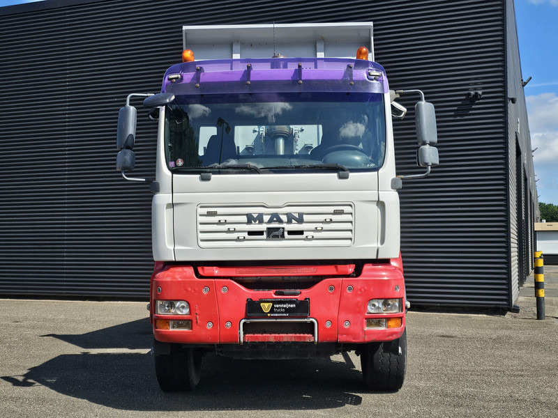 MAN TGA 26.440 6x4 / TIPPER - TRACTOR COMBI / SPRING / BIG AXLE - Billenőplatós teherautó: 5 kép. MAN TGA 26.440 6x4 / TIPPER - TRACTOR COMBI / SPRING / BIG AXLE - Billenőplatós teherautó: 5 kép.