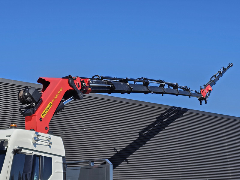 MAN TGS 35.520 8x4-6 / PALFINGER PK 92002 - JIB - WINCH / NIEUW! - Darus autó: 2 kép. MAN TGS 35.520 8x4-6 / PALFINGER PK 92002 - JIB - WINCH / NIEUW! - Darus autó: 2 kép.