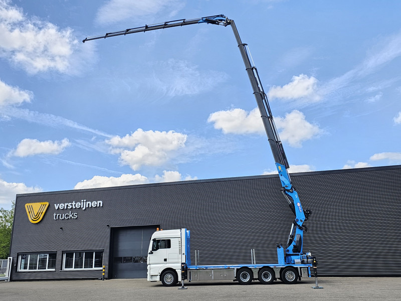 MAN TGX 35.480 8x4-4 / HMF 85 t/m + JIB / WINCH - Darus autó: 2 kép. MAN TGX 35.480 8x4-4 / HMF 85 t/m + JIB / WINCH - Darus autó: 2 kép.