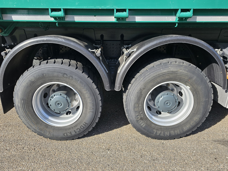 Darus autó Mercedes-Benz AROCS 4145 / 8X6 / TIPPER + HMF CRANE: 12 kép.