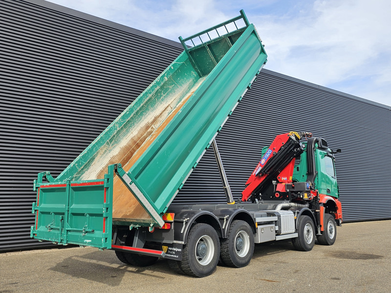 Mercedes-Benz AROCS 4145 / 8X6 / TIPPER + HMF CRANE - Darus autó: 4 kép. Mercedes-Benz AROCS 4145 / 8X6 / TIPPER + HMF CRANE - Darus autó: 4 kép.