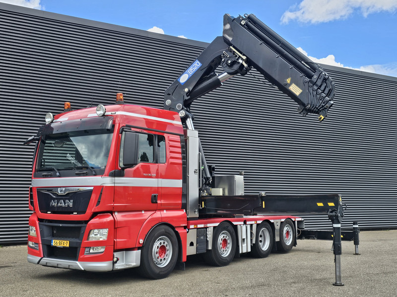 MAN TGX 37.480 8x2-6 / HMF 85 t/m CRANE / KRAN - Nyergesvontató: 3 kép. MAN TGX 37.480 8x2-6 / HMF 85 t/m CRANE / KRAN - Nyergesvontató: 3 kép.