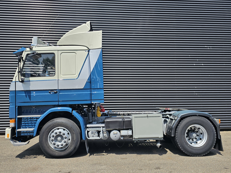 Scania R 112M 4x2 / TOPCONDITION / UNIQUE - Nyergesvontató: 4 kép. Scania R 112M 4x2 / TOPCONDITION / UNIQUE - Nyergesvontató: 4 kép.