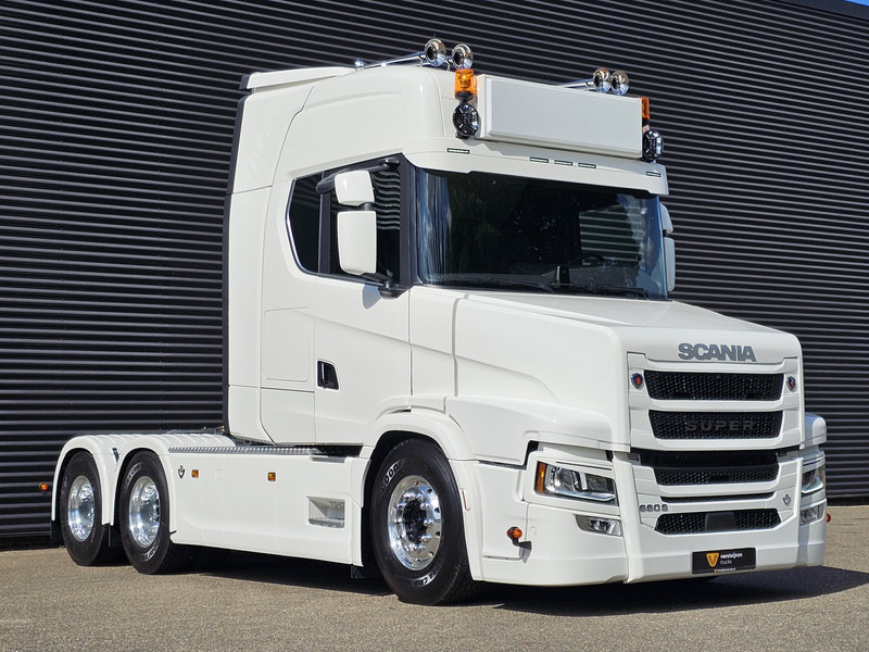 Scania T660 V8 6x4 TORPEDO / HAUBER / SHOW TRUCK - Nyergesvontató: 4 kép. Scania T660 V8 6x4 TORPEDO / HAUBER / SHOW TRUCK - Nyergesvontató: 4 kép.