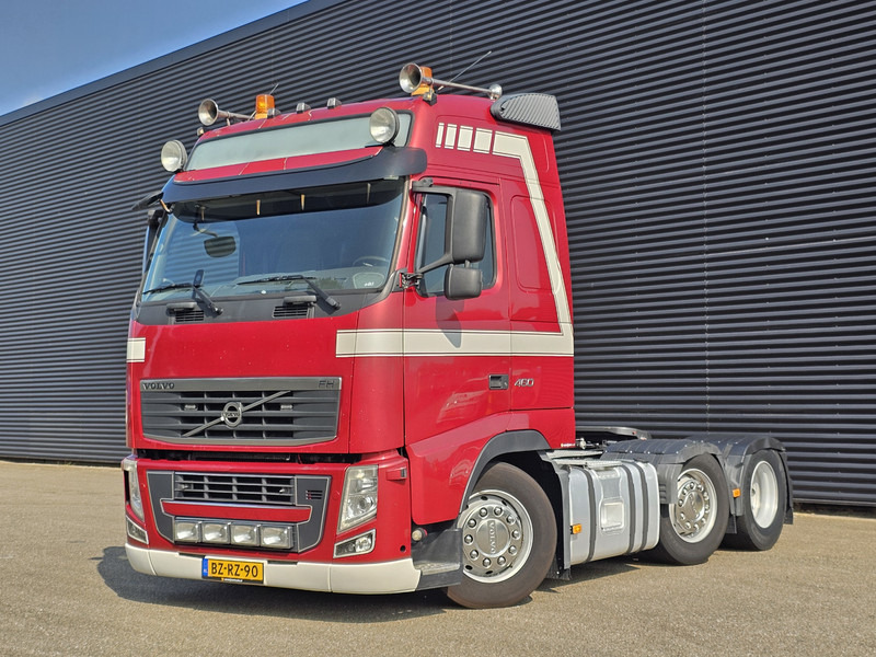 Volvo FH 460 6x2-4 / HYDRAULIC / FULL AIR - Nyergesvontató: 1 kép. Volvo FH 460 6x2-4 / HYDRAULIC / FULL AIR - Nyergesvontató: 1 kép.