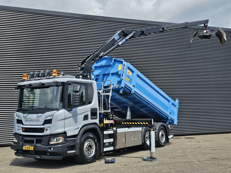 Scania P420 6x2-4 / HMF Z KRAAN / 2 KANTEN KIPPER - Billenőplatós teherautó, Darus autó: 1 kép. Scania P420 6x2-4 / HMF Z KRAAN / 2 KANTEN KIPPER - Billenőplatós teherautó, Darus autó: 1 kép.