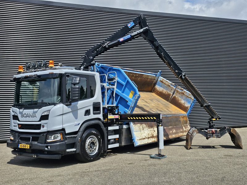 Scania P420 6x2-4 / HMF Z KRAAN / 2 KANTEN KIPPER - Billenőplatós teherautó, Darus autó: 2 kép. Scania P420 6x2-4 / HMF Z KRAAN / 2 KANTEN KIPPER - Billenőplatós teherautó, Darus autó: 2 kép.