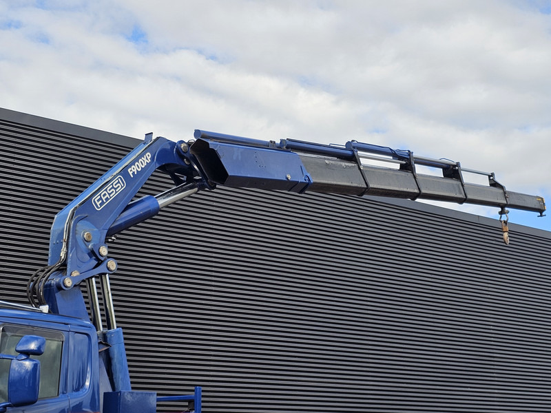 Scania R440 8x2*6 / FASSI 90 t/m CRANE / KRAN - Darus autó: 2 kép. Scania R440 8x2*6 / FASSI 90 t/m CRANE / KRAN - Darus autó: 2 kép.