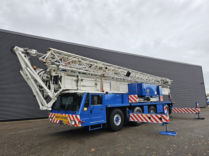 Spierings SK488-AT4 / 40 mtr TORENKRAAN - Darus autó: 4 kép. Spierings SK488-AT4 / 40 mtr TORENKRAAN - Darus autó: 4 kép.