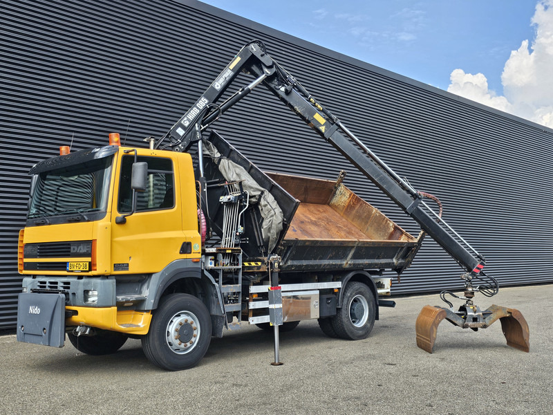 DAF CF 75.250 4X4 / HIAB CRANE + TIPPER / MANUAL / SPRING - Teherautó, Darus autó: 2 kép. DAF CF 75.250 4X4 / HIAB CRANE + TIPPER / MANUAL / SPRING - Teherautó, Darus autó: 2 kép.