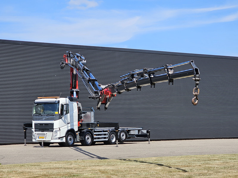 Volvo FH 540 8x2/6 / 85 t/m CRANE + JIB / KRAN / RETARDER - Darus autó: 4 kép. Volvo FH 540 8x2/6 / 85 t/m CRANE + JIB / KRAN / RETARDER - Darus autó: 4 kép.