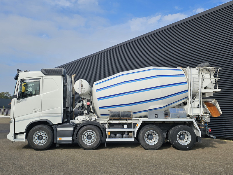 Volvo FH 540 8x4 / BOOGIE LIFT / 10m3 PUTZMEISTER - MIXER / MISCHER - Betonmixer: 3 kép. Volvo FH 540 8x4 / BOOGIE LIFT / 10m3 PUTZMEISTER - MIXER / MISCHER - Betonmixer: 3 kép.