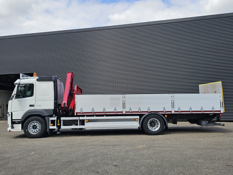 Platós teherautó, Darus autó Volvo FM 330 4x2 / EFFER 12.5 t/m CRANE / KRAN: 13 kép.