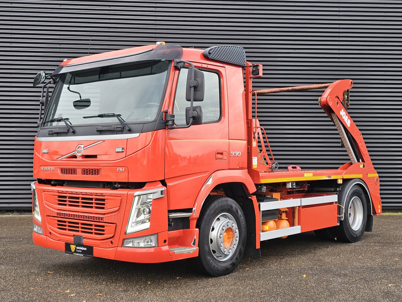Volvo FM 330 / PORTAAL / ABSETZKIPPER - Konténerszállító: 1 kép. Volvo FM 330 / PORTAAL / ABSETZKIPPER - Konténerszállító: 1 kép.