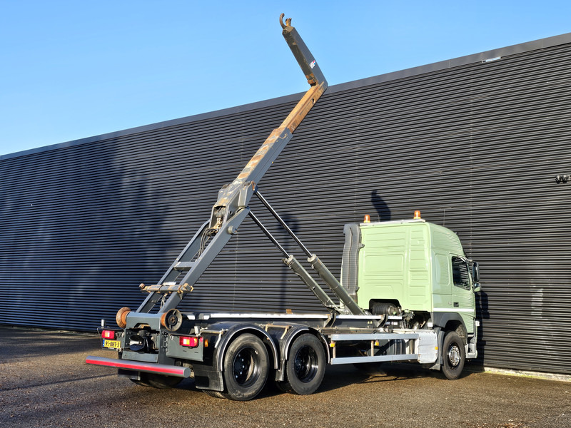 Volvo FM 420 / VDL 21T HOOKLIFT / EURO 6 / 6X2 - Horgos rakodó teherautó: 2 kép. Volvo FM 420 / VDL 21T HOOKLIFT / EURO 6 / 6X2 - Horgos rakodó teherautó: 2 kép.