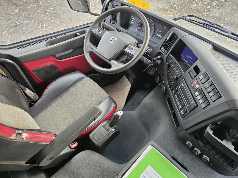 Horgos rakodó teherautó, Darus autó Volvo FM 460 8x6 / PALFINGER EPSILON / HOOKLIFT: 14 kép.