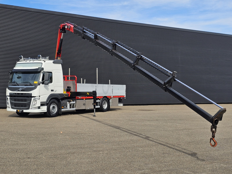 Volvo FM420 4x2 / PALFINGER 18502 - 17 mtr / CRANE / KRAN - Darus autó: 3 kép. Volvo FM420 4x2 / PALFINGER 18502 - 17 mtr / CRANE / KRAN - Darus autó: 3 kép.