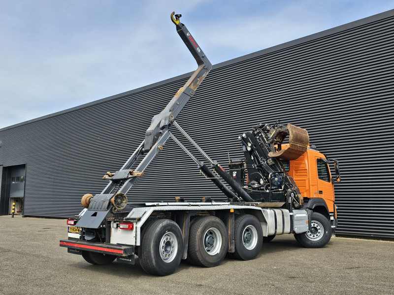 Volvo FMX 460 8x4-4 / HIAB Z CRANE + HOOKLIFT - Horgos rakodó teherautó: 3 kép. Volvo FMX 460 8x4-4 / HIAB Z CRANE + HOOKLIFT - Horgos rakodó teherautó: 3 kép.